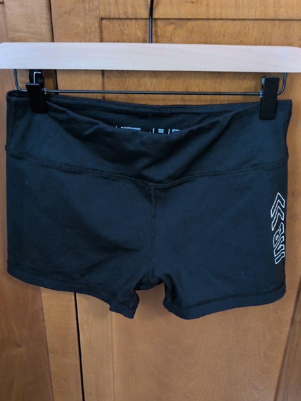 IAB Shorts 8